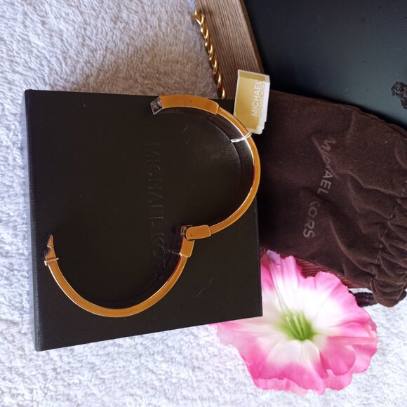 MK rose gold hinged bracelet - Picture 8 of 13